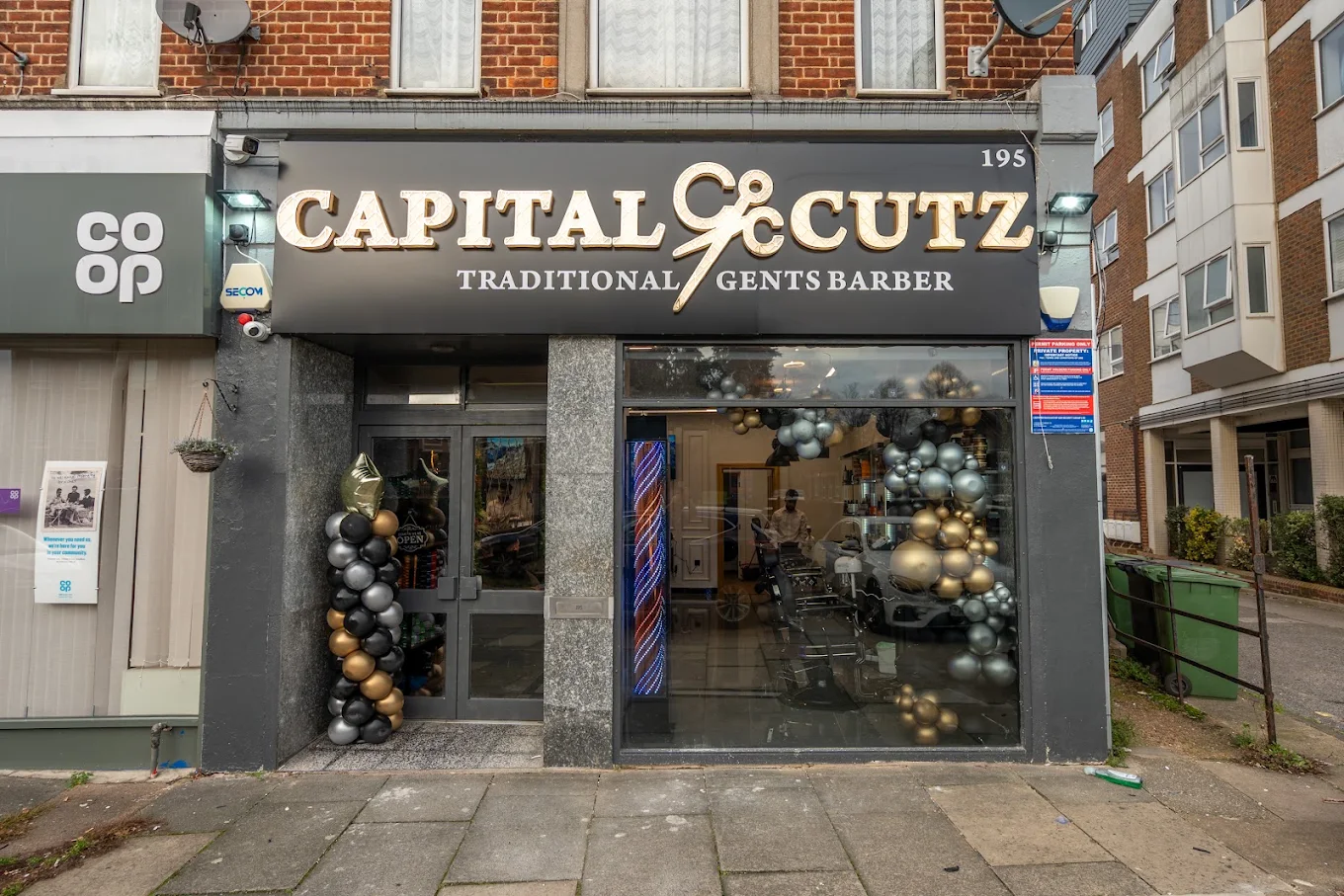Capital Cutz Bletchley barber interior by Palm Construction